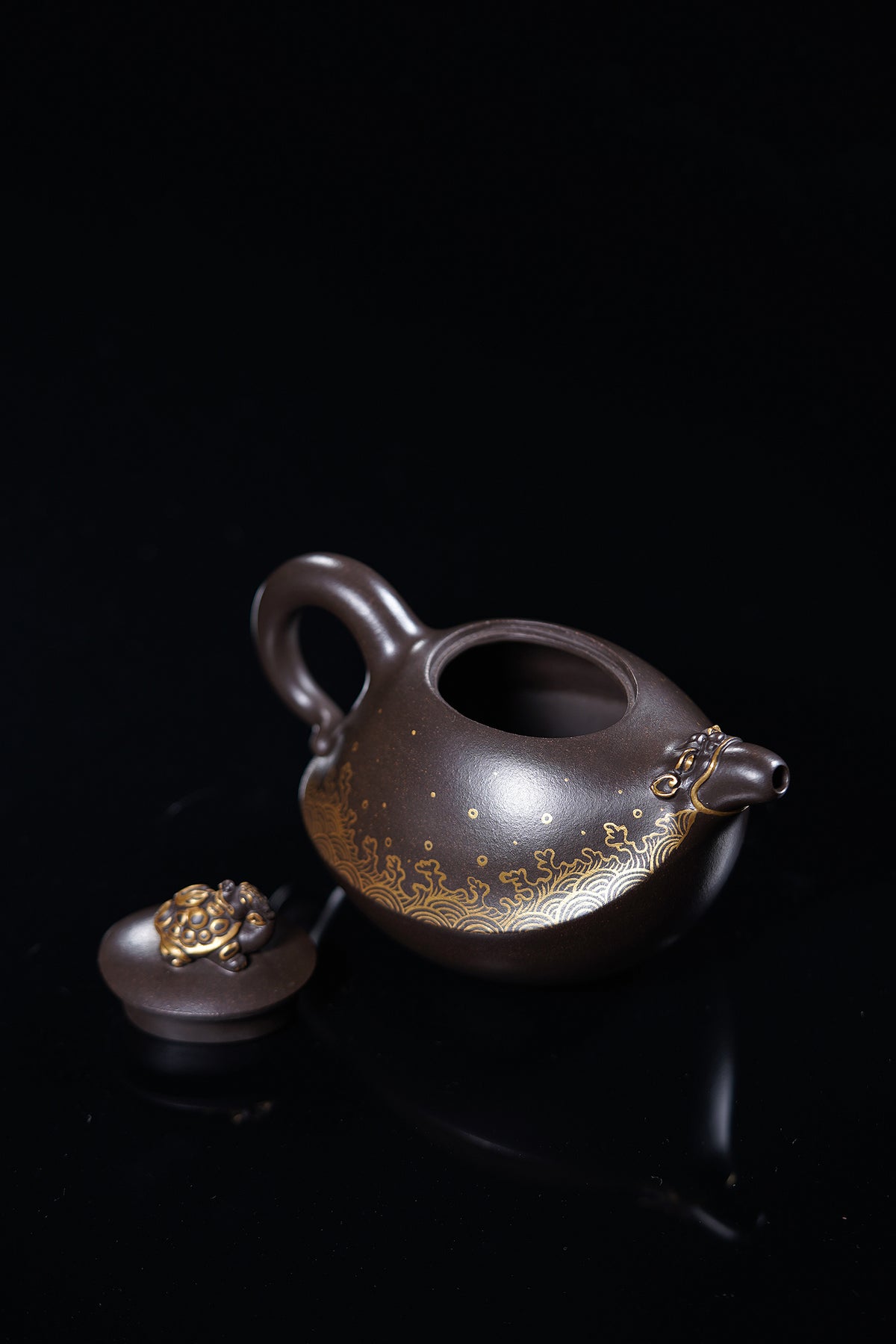 国大师王潇笠 金奖稀世臻品《四大灵兽·玄武》礼藏顶配 传世潜力重器！  ——原矿优质黑墩头·360cc ——中国工艺美术大师 王潇笠·亲制