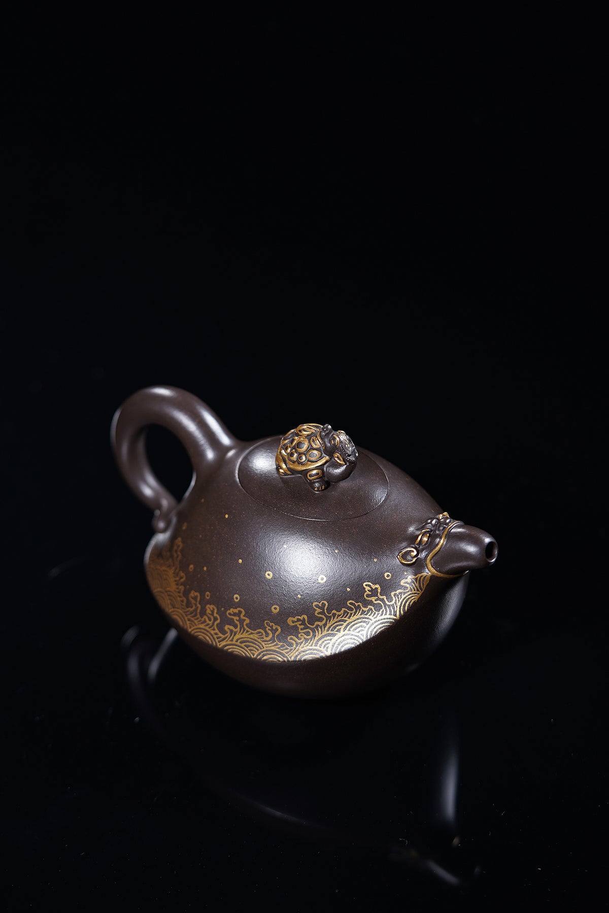 国大师王潇笠 金奖稀世臻品《四大灵兽·玄武》礼藏顶配 传世潜力重器！  ——原矿优质黑墩头·360cc ——中国工艺美术大师 王潇笠·亲制