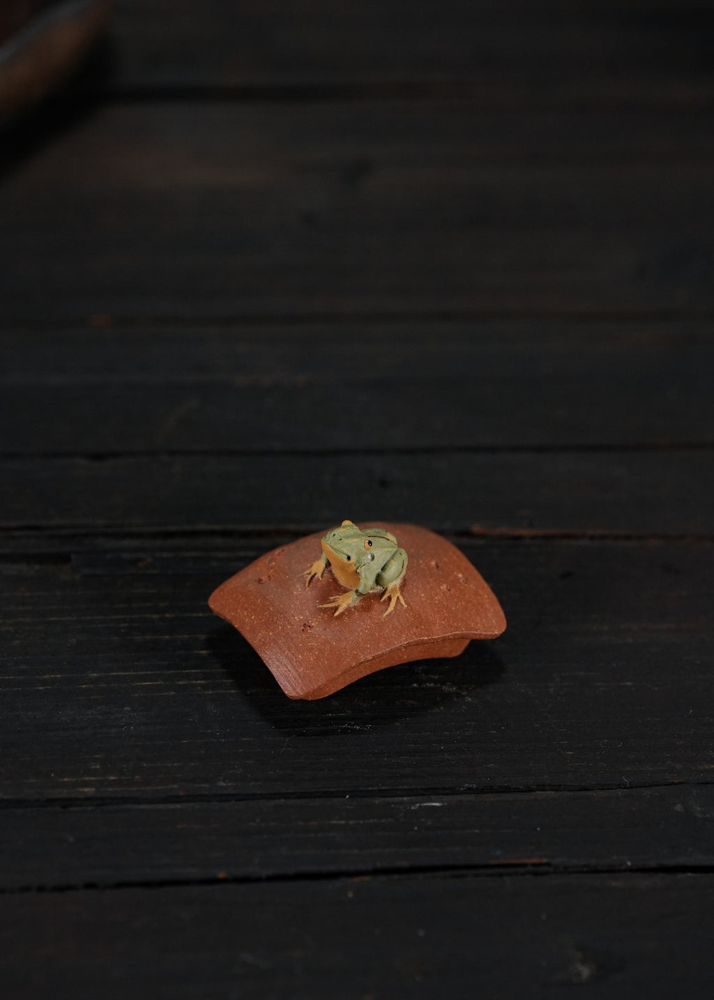 蒋蓉之女 传世花器｜蒋艺华·非遗紫砂巅峰重器《青蛙莲心壶》——原矿优质蟹黄段·200cc ——中国传统陶瓷艺术大师·蒋艺华 制