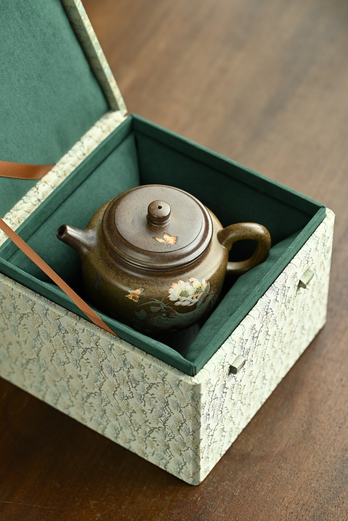 德钟·全手工 /省大师陈富强高徒徐秋璐作品/容量200cc/榴皮青段