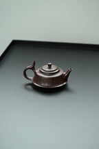 牛转乾坤·全手工 /省大师陈富强高徒徐秋璐作品  /容量170cc/紫泥大红袍