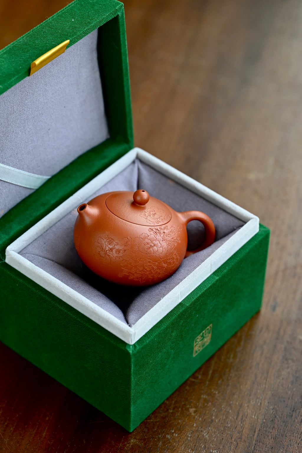 西施·花开富贵·全手工 /全手工大赛一等奖，招商杯金奖祁令军作品/容量120cc/家藏朱泥