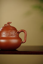 紫砂朱韵 礼藏臻品｜当代朱泥标杆人物｜非遗高层次艺术人才·徐伟强亲工《葫芦壶》高端礼藏重器！  原矿优质·朱泥·150cc