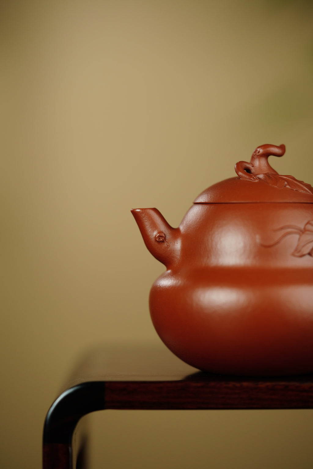 紫砂朱韵 礼藏臻品｜当代朱泥标杆人物｜非遗高层次艺术人才·徐伟强亲工《葫芦壶》高端礼藏重器！  原矿优质·朱泥·150cc
