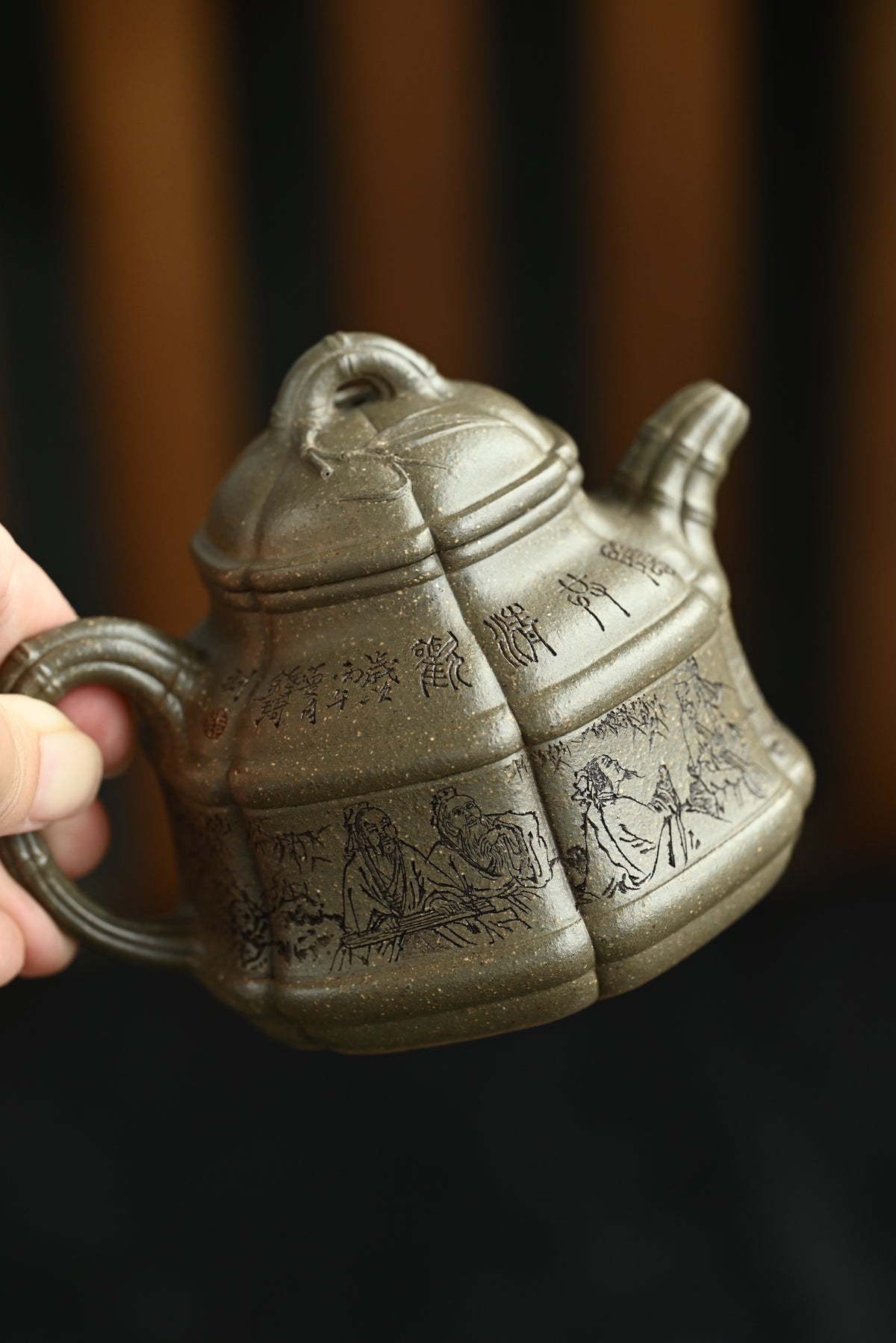 六瓣竹鼎·双工合制 /大拍陶手雷罡作品（师承范伟群），钱琦刻/容量230cc/家藏蟹壳青