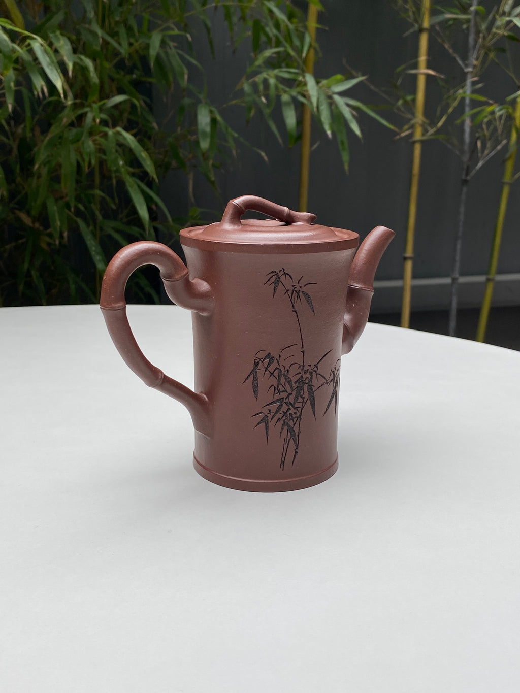 储立之大师传世典藏重器《高竹节套组》是礼藏双宜首选的高端艺术品！  ——原矿优质 紫泥·380cc ——江苏省工艺美术大师·储立之 之作