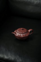 大生壶第四代嫡传·范秀芳紫砂臻品《菱花水云》传世收藏·礼赠双绝重器！  ——原矿优质紫泥·230cc ——江苏省陶瓷艺术大师·范秀芳 制
