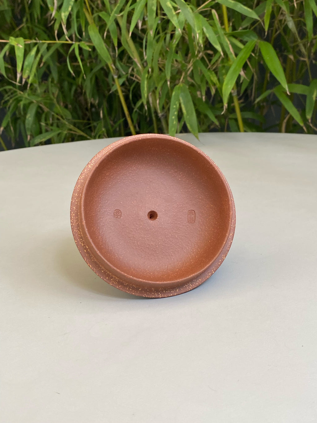 紫砂界彩刻山水第一人·李峰巅峰臻品《千里江山盖杯》礼藏双绝 传世重器！  ——原矿优质紫泥·500cc ——著名紫砂彩刻艺术家·李峰亲工