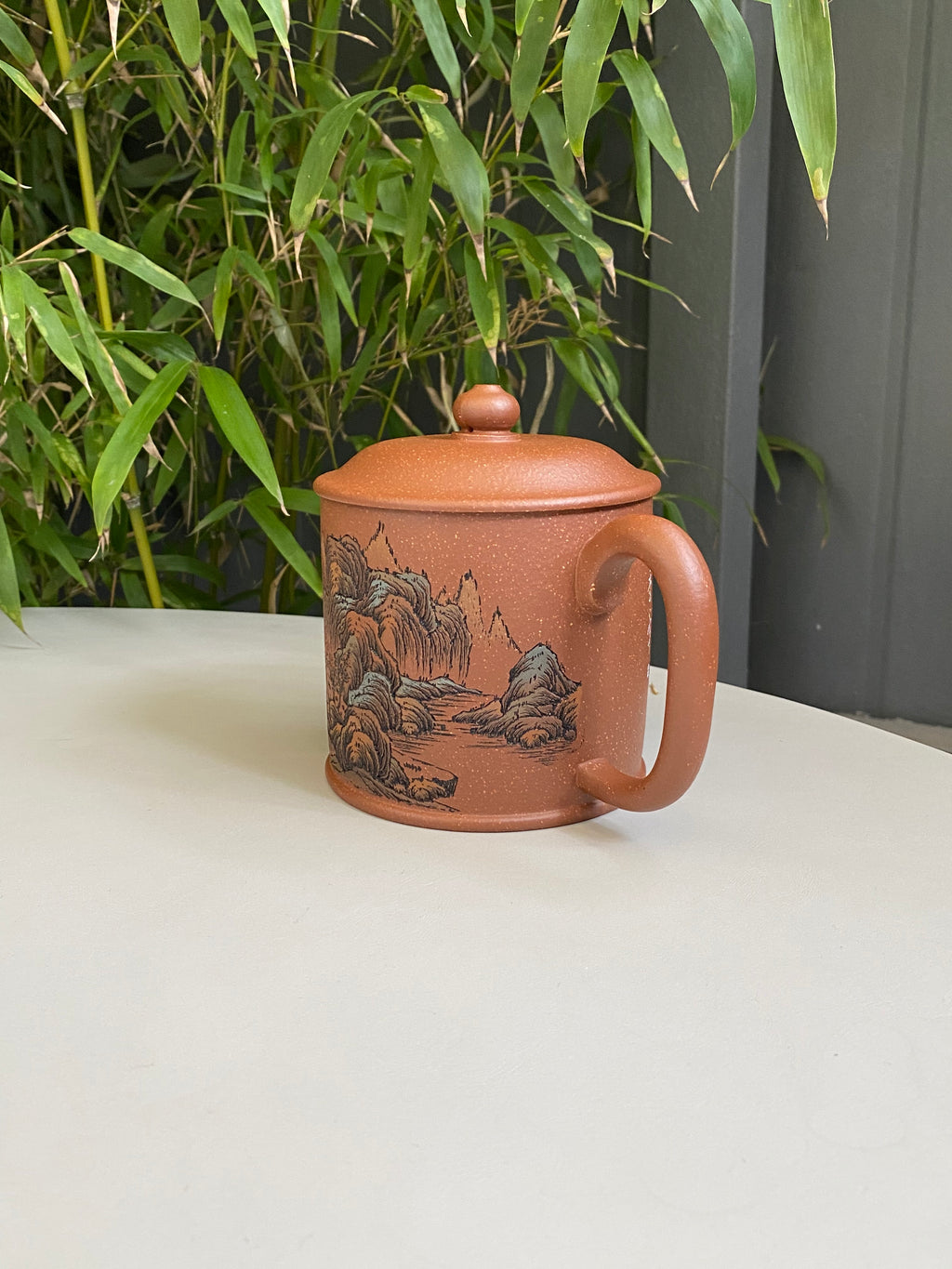 紫砂界彩刻山水第一人·李峰巅峰臻品《千里江山盖杯》礼藏双绝 传世重器！  ——原矿优质紫泥·500cc ——著名紫砂彩刻艺术家·李峰亲工