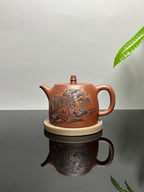 紫砂界彩刻山水第一人·李峰巅峰臻品《大汉铎壶》礼藏双绝 传世重器！  ——原矿优质底槽清·500cc ——著名紫砂彩刻艺术家·李峰亲工