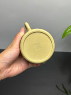 紫砂界彩刻山水第一人·李峰巅峰臻品《德钟壶》礼藏双绝 传世重器！  ——原矿优质本山绿泥·260cc ——著名紫砂彩刻艺术家·李峰亲工