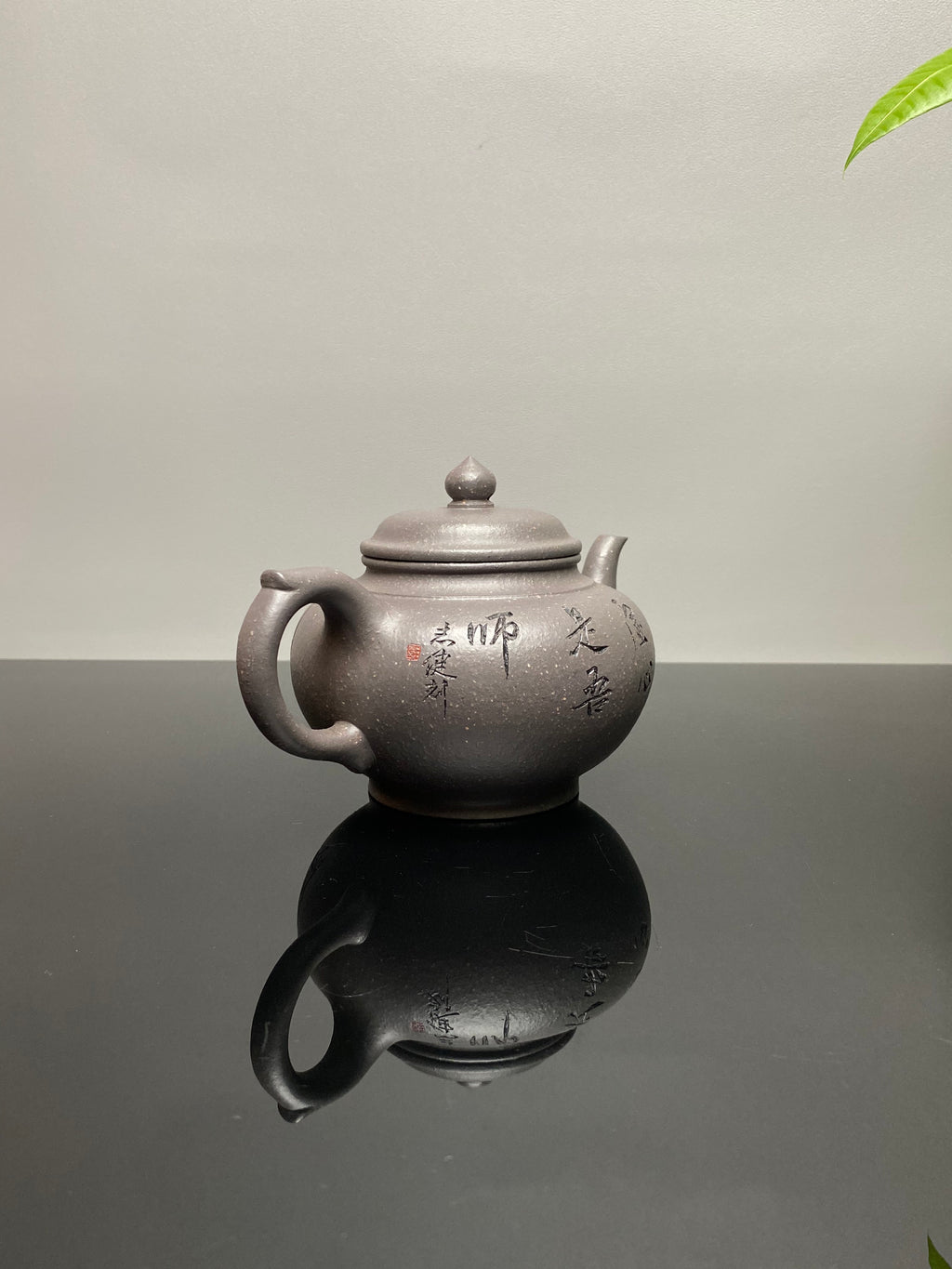 范泽锋高徒·邱爽紫砂潜力重器《笑樱壶》是您礼藏皆宜的高端艺术品👍  ——原矿优质天青泥·500cc