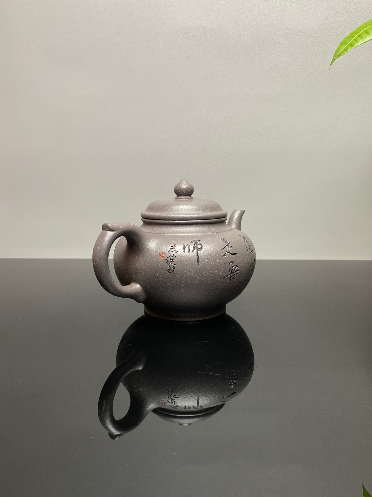 范泽锋高徒·邱爽紫砂潜力重器《笑樱壶》是您礼藏皆宜的高端艺术品👍  ——原矿优质天青泥·500cc
