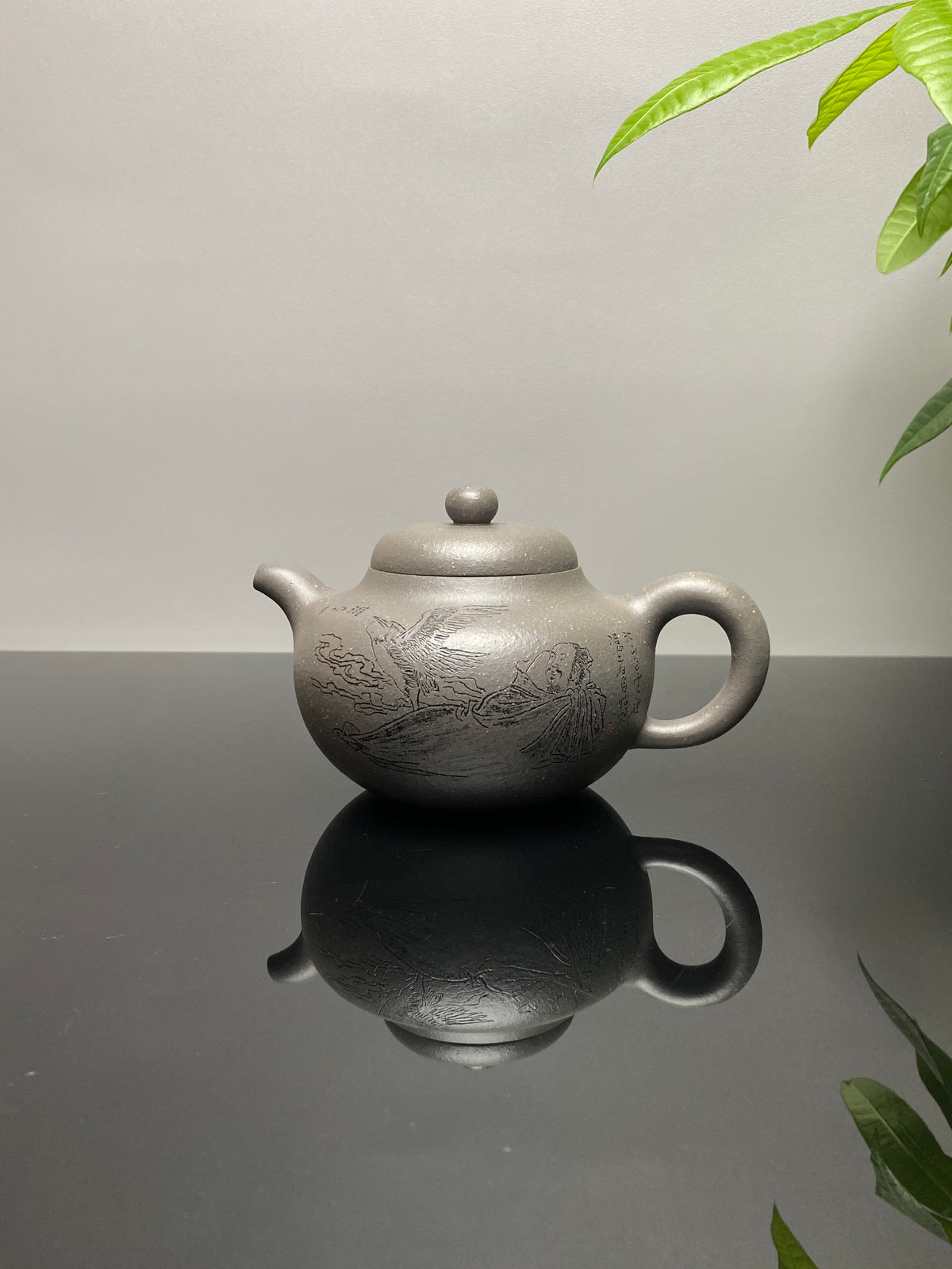 范泽锋高徒·邱爽紫砂潜力重器《柿圆壶》是您礼藏皆宜的高端艺术品👍  ——原矿优质天青泥·460cc