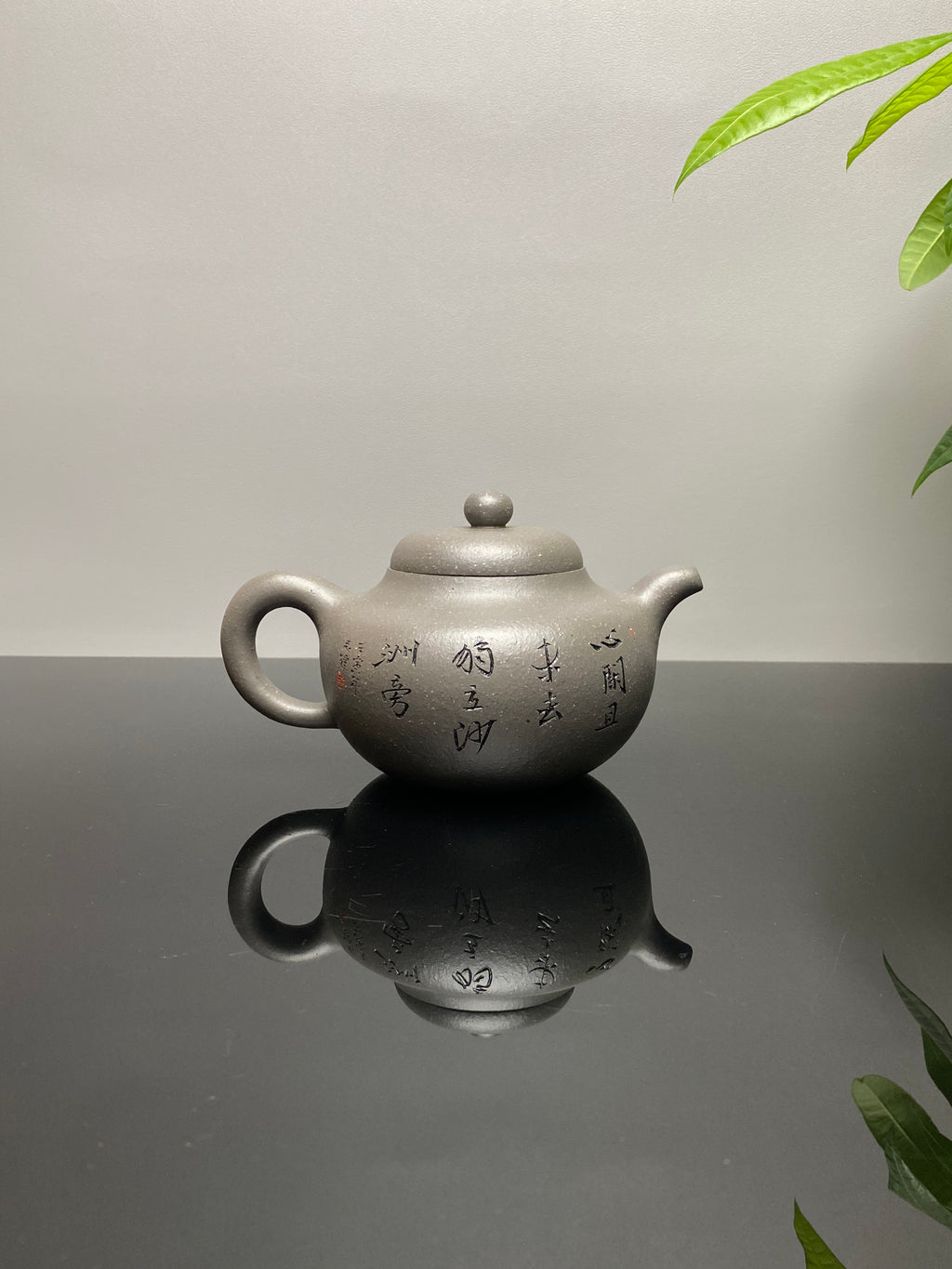 范泽锋高徒·邱爽紫砂潜力重器《柿圆壶》是您礼藏皆宜的高端艺术品👍  ——原矿优质天青泥·460cc