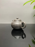 范泽锋高徒·邱爽紫砂潜力重器《柿圆壶》是您礼藏皆宜的高端艺术品👍  ——原矿优质天青泥·460cc