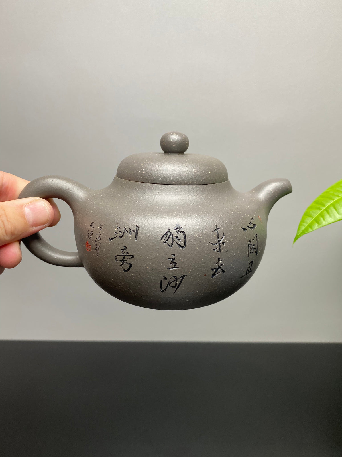 范泽锋高徒·邱爽紫砂潜力重器《柿圆壶》是您礼藏皆宜的高端艺术品👍  ——原矿优质天青泥·460cc