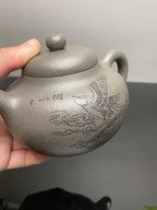 范泽锋高徒·邱爽紫砂潜力重器《柿圆壶》是您礼藏皆宜的高端艺术品👍  ——原矿优质天青泥·460cc