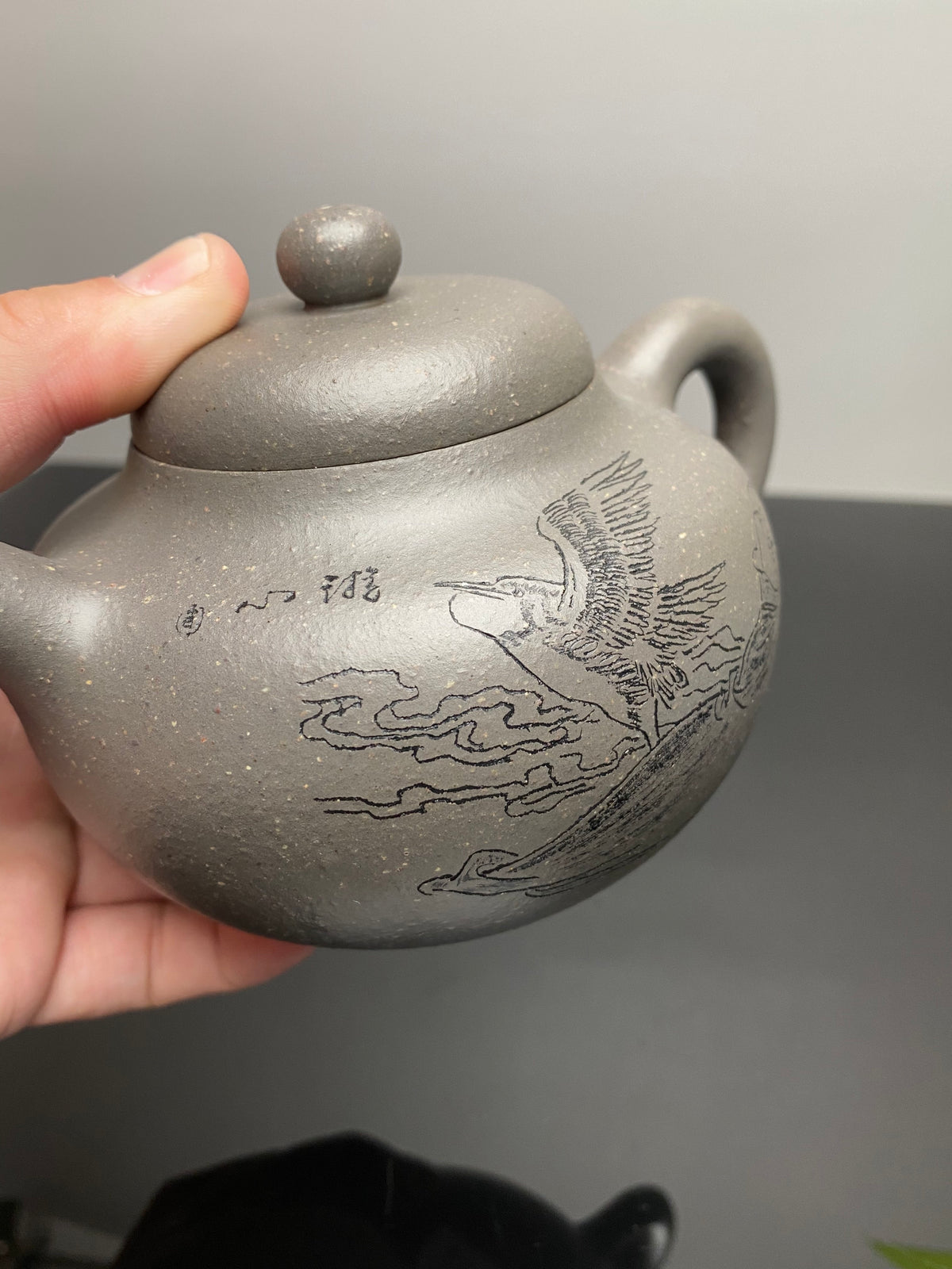 范泽锋高徒·邱爽紫砂潜力重器《柿圆壶》是您礼藏皆宜的高端艺术品👍  ——原矿优质天青泥·460cc