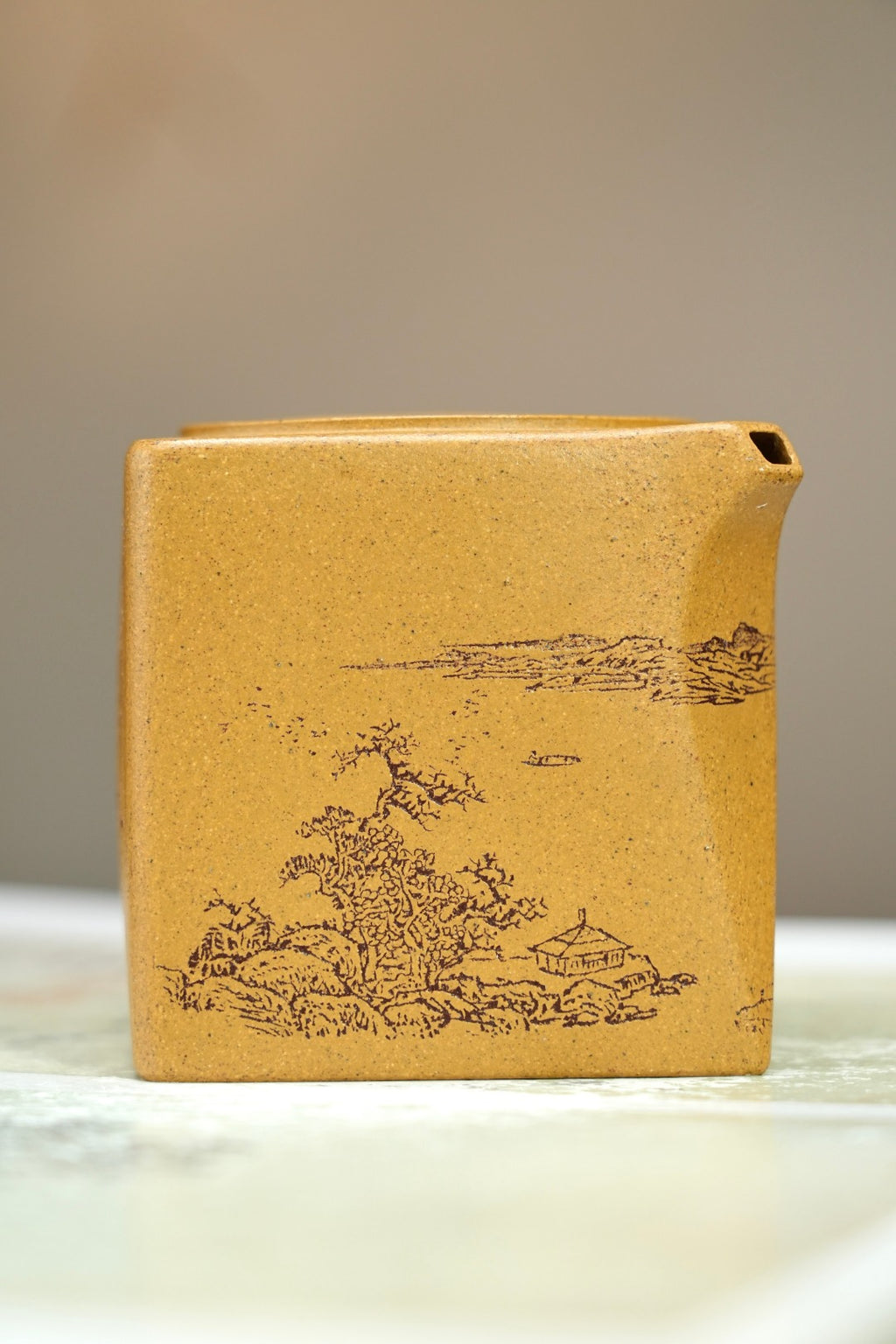 紫砂界80后方器标杆·耿浩～陈宏林联诀金奖重器《阳羡四方壶》礼藏传世，未来可期！甄选原矿优质黄金段·300cc