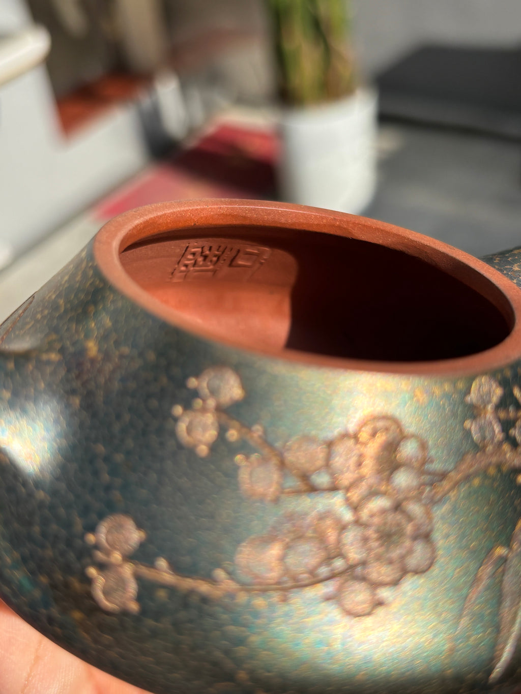 中国紫砂界当代梅王·朱炳浩(石陶）本工巅峰臻品《暗香石瓢》——原矿优质底槽清·120cc（黄金贝壳烧） ——任淦庭大师高徒｜朱炳浩（石陶）之作