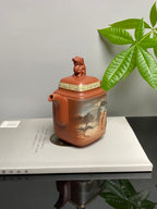 紫砂史仅此一件孤品｜何光宏·邱玉林双宗师联袂世间唯一《四方瑞麟揽胜壶》——原矿优质底槽清·460cc ——省工美大师何光宏 立体塑景 ——国大师邱玉林 装饰“浩然正气”