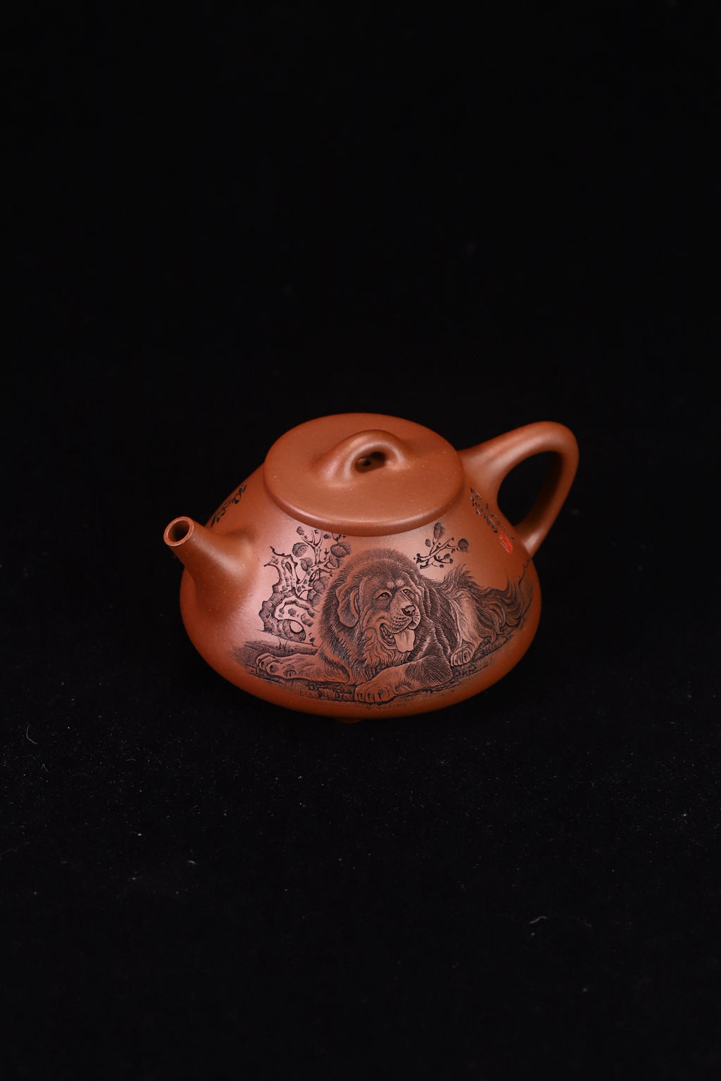 子冶石瓢，中华神刀国家级工艺美术师杨喜雨，原矿底槽清，精刻藏獒，容量300cc