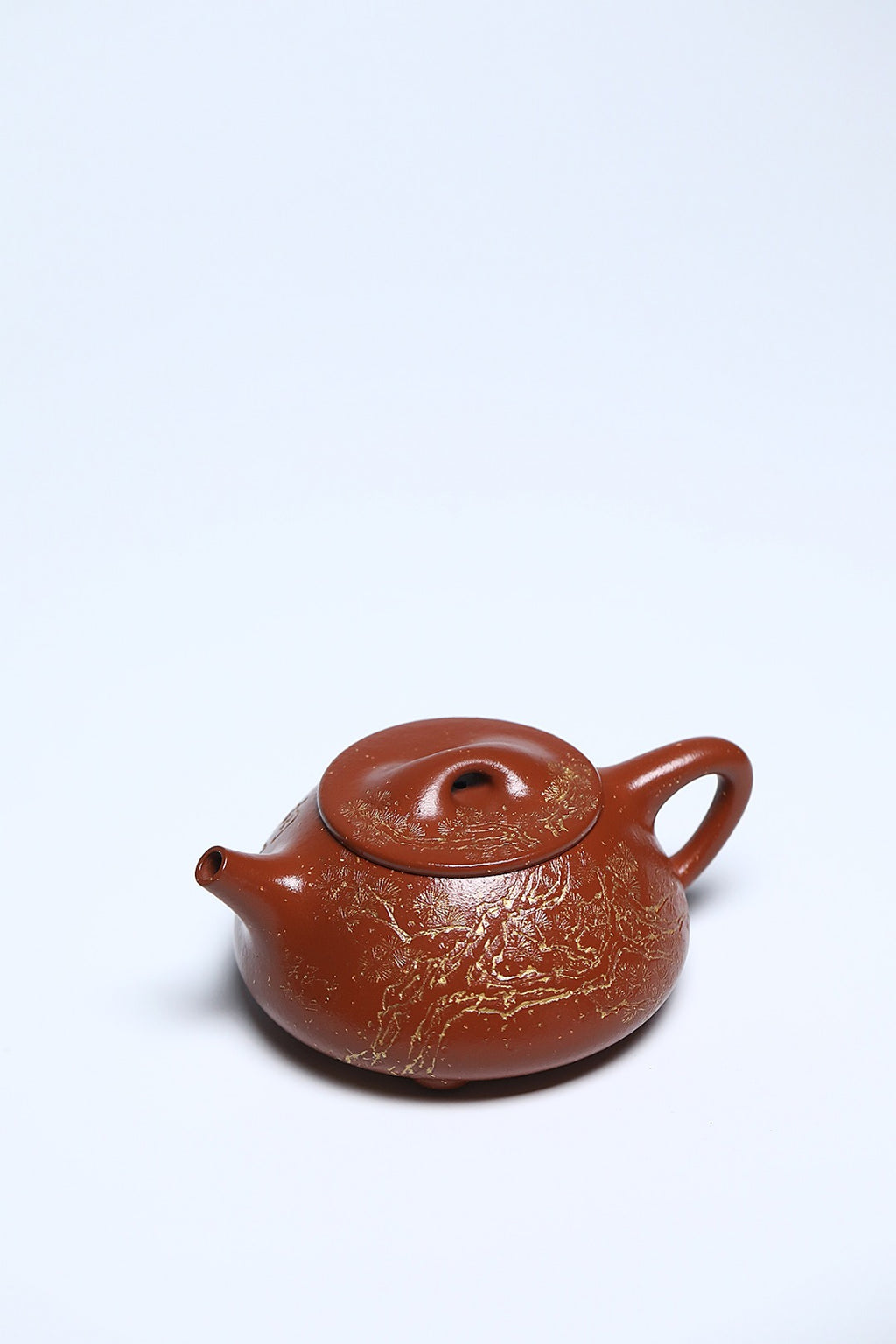 《景舟石瓢》 作者简介：李玮 正高级工艺美术师 作品简介：紫砂二厂金砂小红泥，300cc，菱形9孔出水