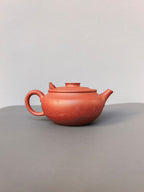 紫砂界的功勋级重器《禅意壶》 ——原矿极品底槽清·370cc ——中国陶瓷艺术终身成就奖获得者·程辉·制