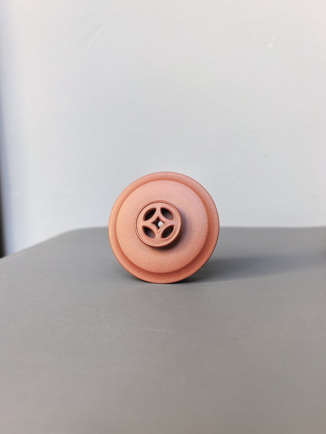 紫砂界的功勋级重器《禅意壶》 ——原矿极品底槽清·370cc ——中国陶瓷艺术终身成就奖获得者·程辉·制