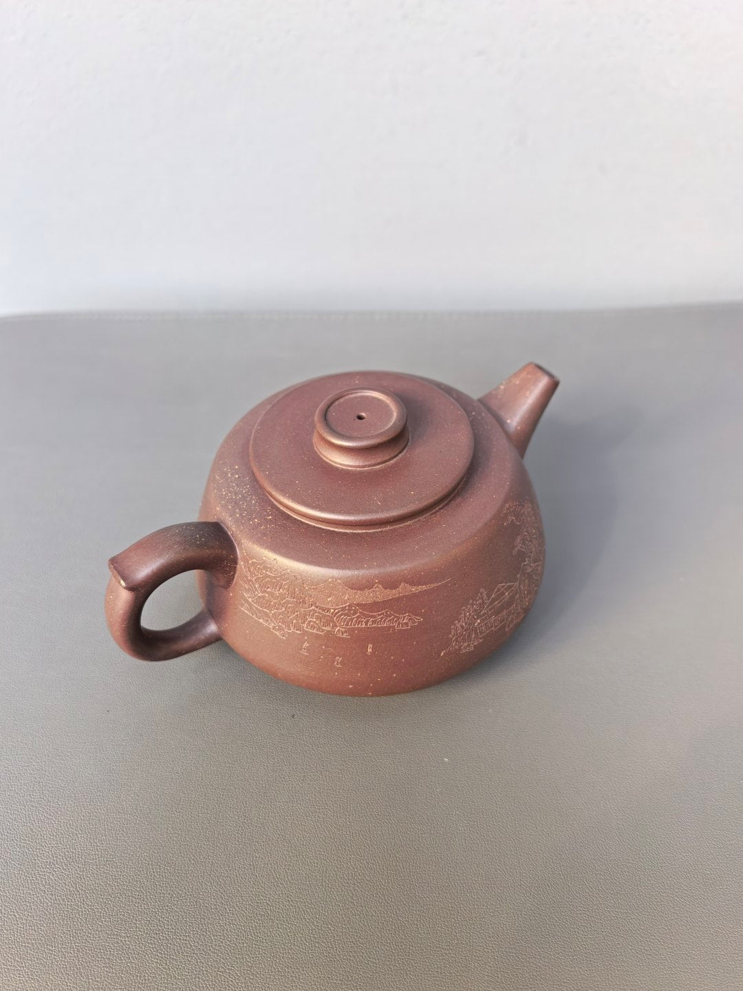 程辉大师 紫砂界功勋级领军人物·典藏臻品《凤鸣巨轮壶》——原矿极品乾隆青灰段·320cc ——中国陶瓷艺术终身成就奖获得者·程辉之作
