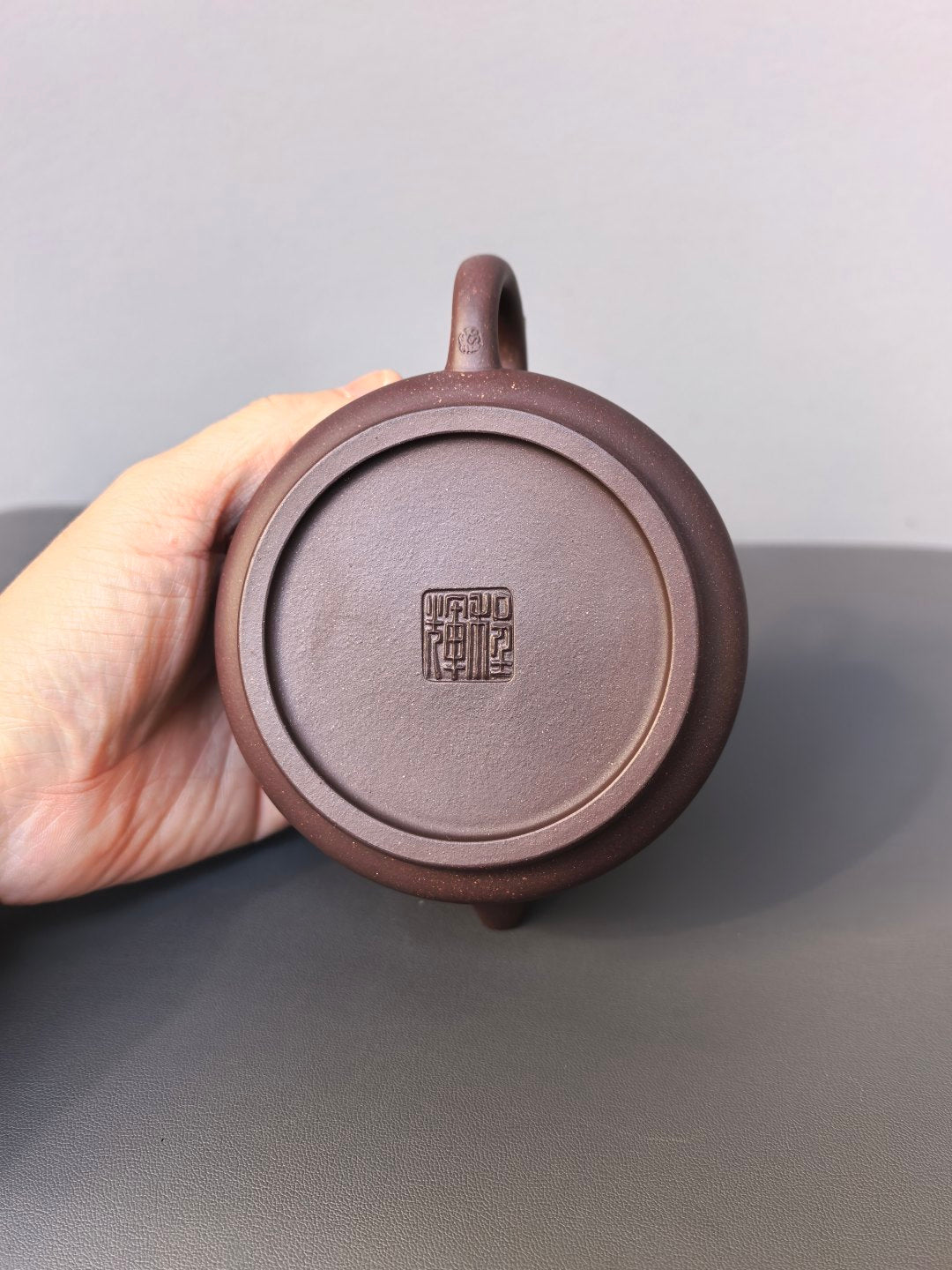 程辉大师 紫砂界功勋级领军人物·典藏臻品《凤鸣巨轮壶》——原矿极品乾隆青灰段·320cc ——中国陶瓷艺术终身成就奖获得者·程辉之作