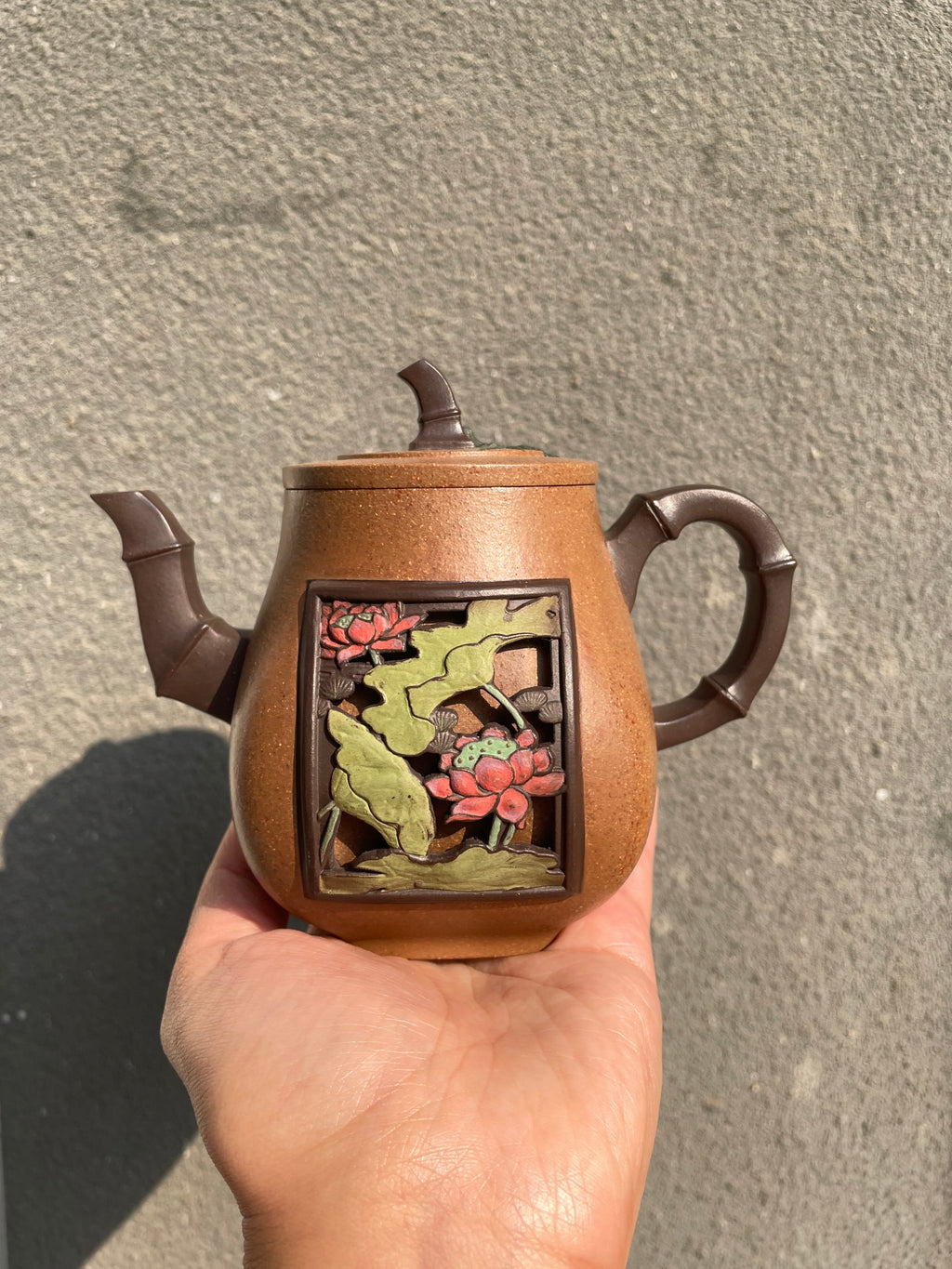 特价仅两只《荷合竹节》 作者 : 紫砂技艺传承人 裴石民首席弟子 何道洪师兄 毛阿明 毛家老段泥，容量340cc