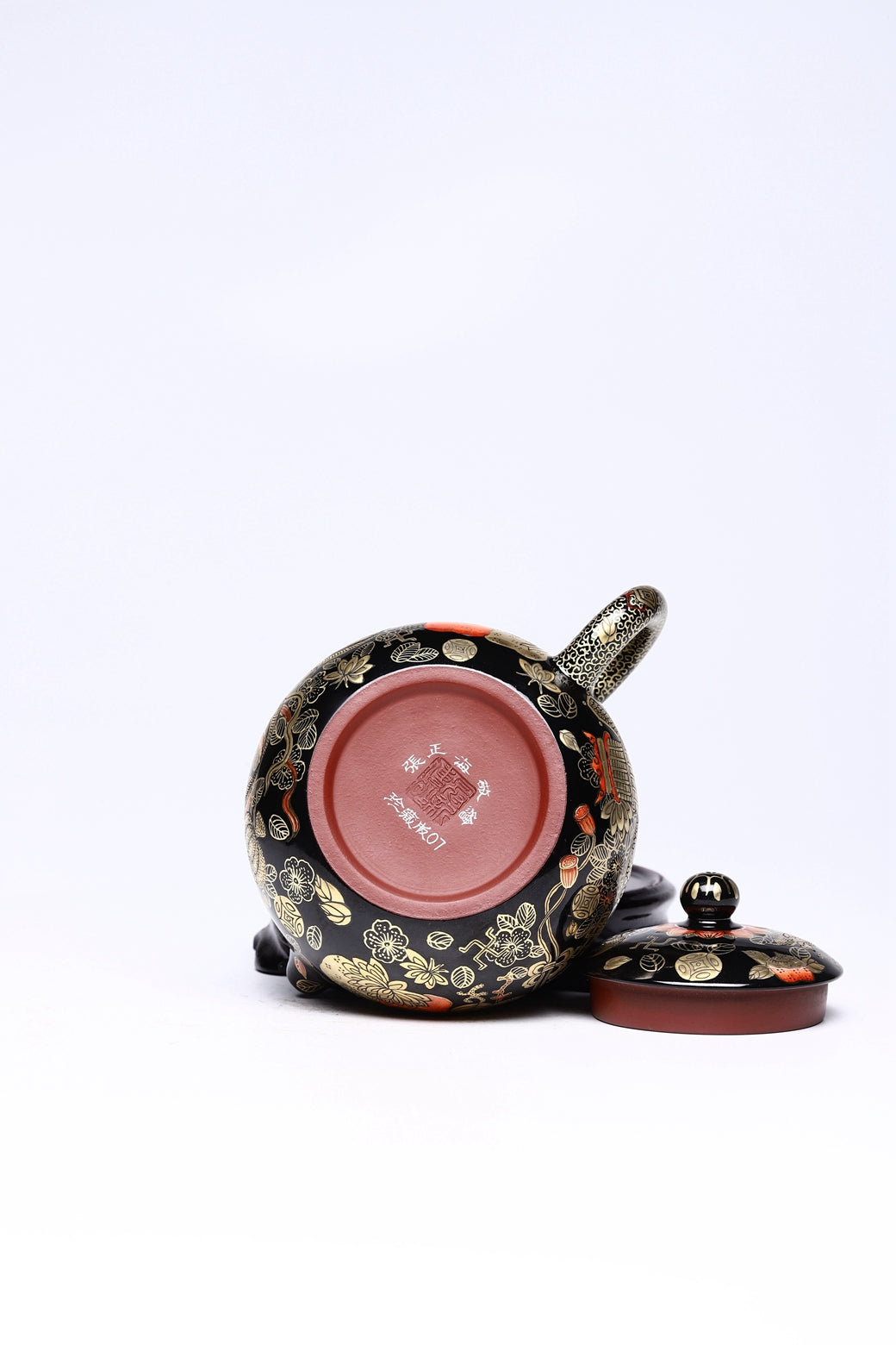 省大师潘春芳关门弟子许冠新老师制壶，中国陶瓷艺术大师张正海老师装饰新品【云程万里】家藏鸡血大红袍精制，260cc