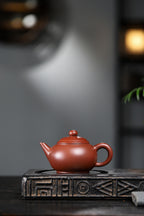 杨鹏全手工薄胎水上瓢【水平壶】泥料：鸡眼底槽清（一泡茶后泥料包浆立现）容量：250cc。作者：实力派名家杨鹏老师全手工制作