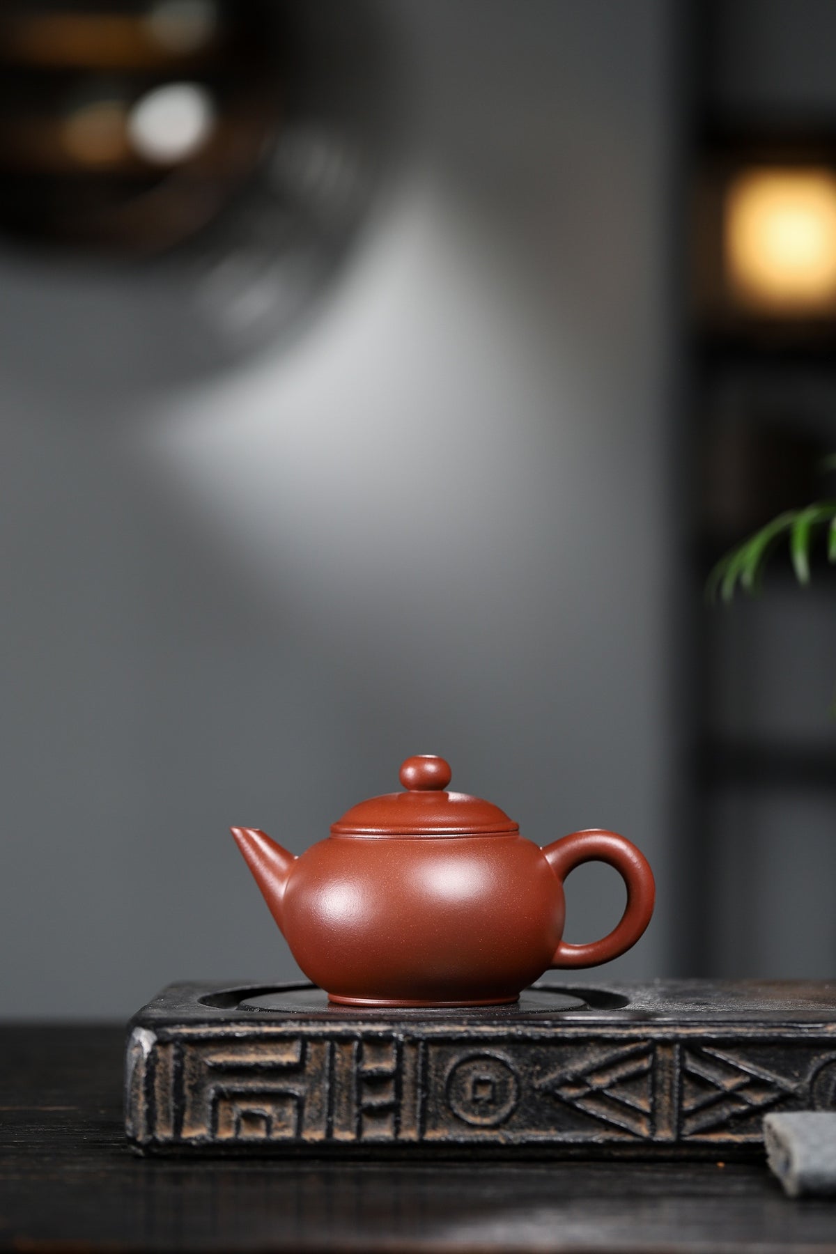 杨鹏全手工薄胎水上瓢【水平壶】泥料：鸡眼底槽清（一泡茶后泥料包浆立现）容量：250cc。作者：实力派名家杨鹏老师全手工制作