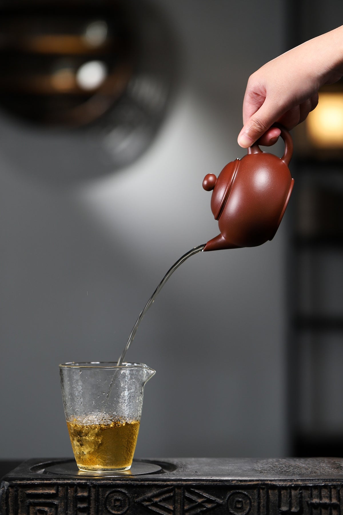 杨鹏全手工薄胎水上瓢【水平壶】泥料：鸡眼底槽清（一泡茶后泥料包浆立现）容量：250cc。作者：实力派名家杨鹏老师全手工制作