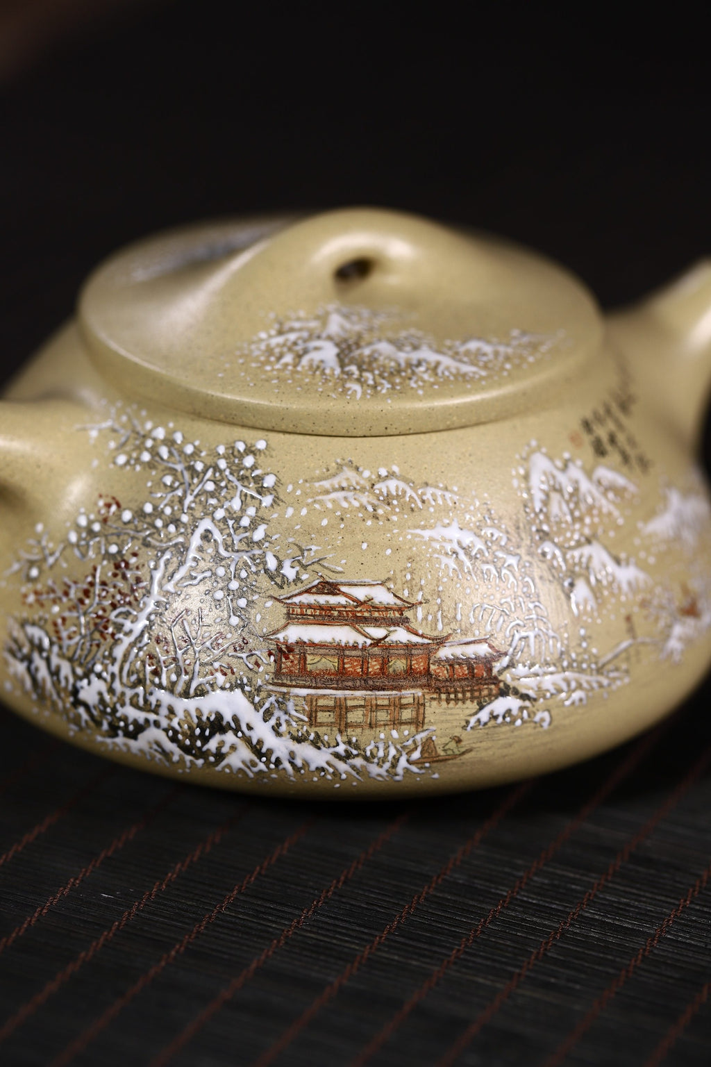 大师许成权高徒张丽老师制壶，陶瓷艺术大师沈凯老师装饰新品【景舟石瓢 · 玉蕊迎春】270cc