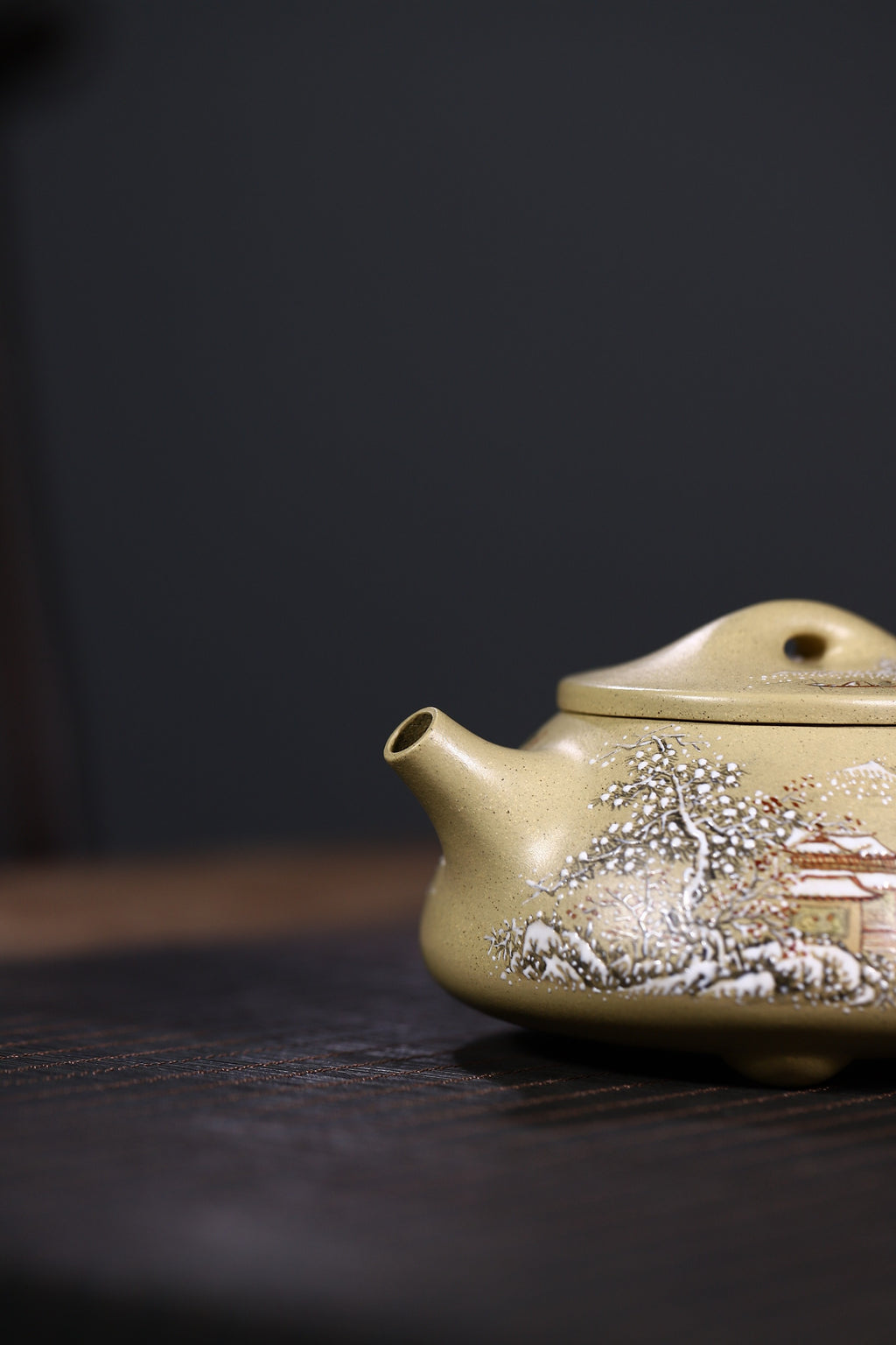 大师许成权高徒张丽老师制壶，陶瓷艺术大师沈凯老师装饰新品【景舟石瓢 · 玉蕊迎春】270cc
