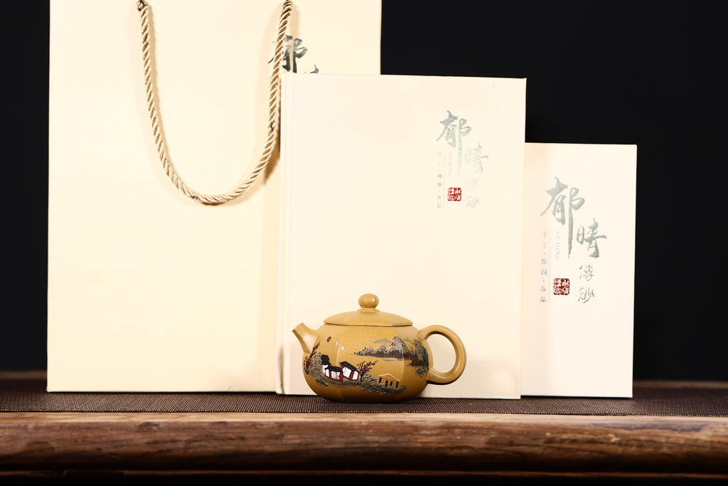 珍藏段泥制【六方西施】180cc上新！在西施的基础上加上棱角的设计，上下连通一气，可谓构思巧妙