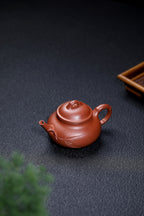 【容天】 泥料：红降坡 容量：160cc 作者：徐静