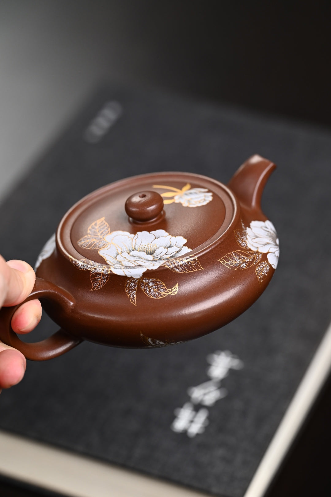 『桑盘』金银装饰 文革老紫泥·容量200cc·9孔出水·内推·陈华军（国家级工艺美术师）