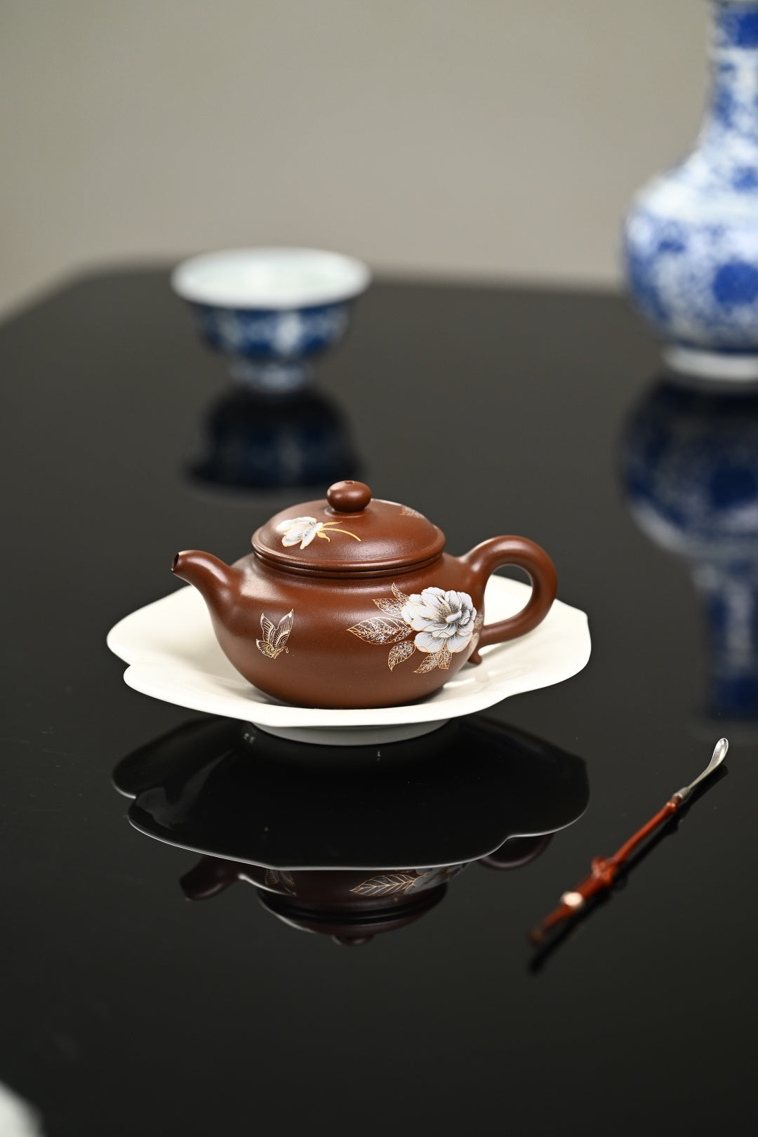 『仿古』金银装饰 文革老紫泥·容量260cc·9孔出水·内推·陈华军（国家级工艺美术师）