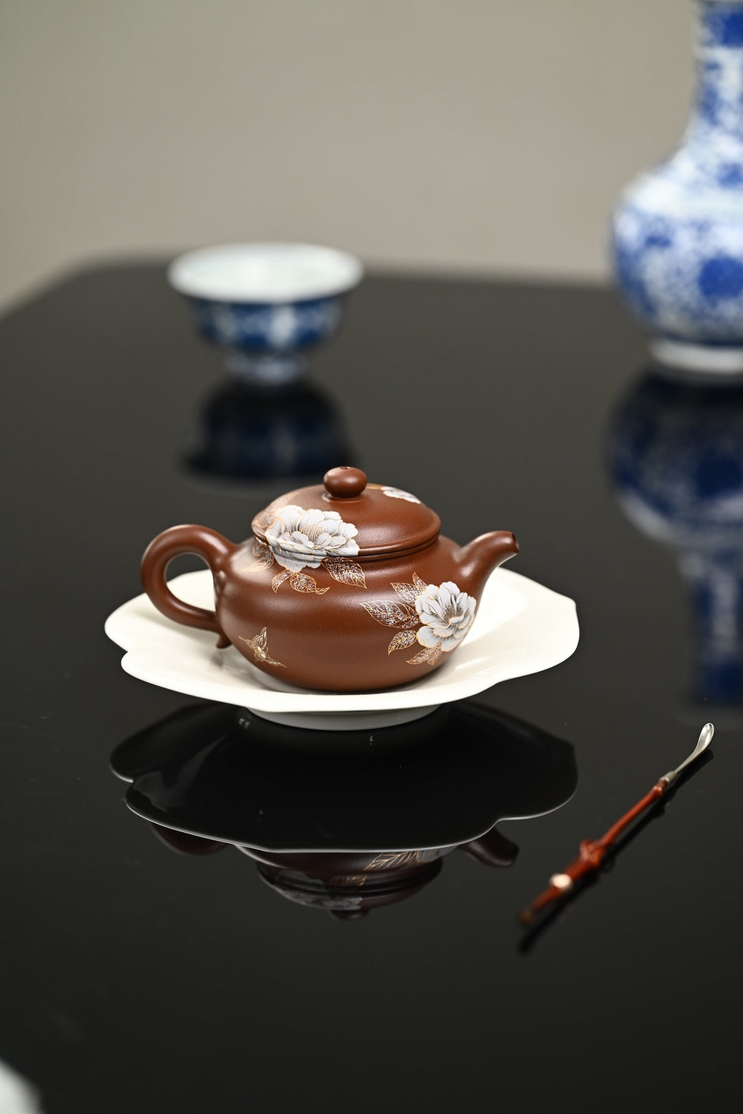 『仿古』金银装饰 文革老紫泥·容量260cc·9孔出水·内推·陈华军（国家级工艺美术师）