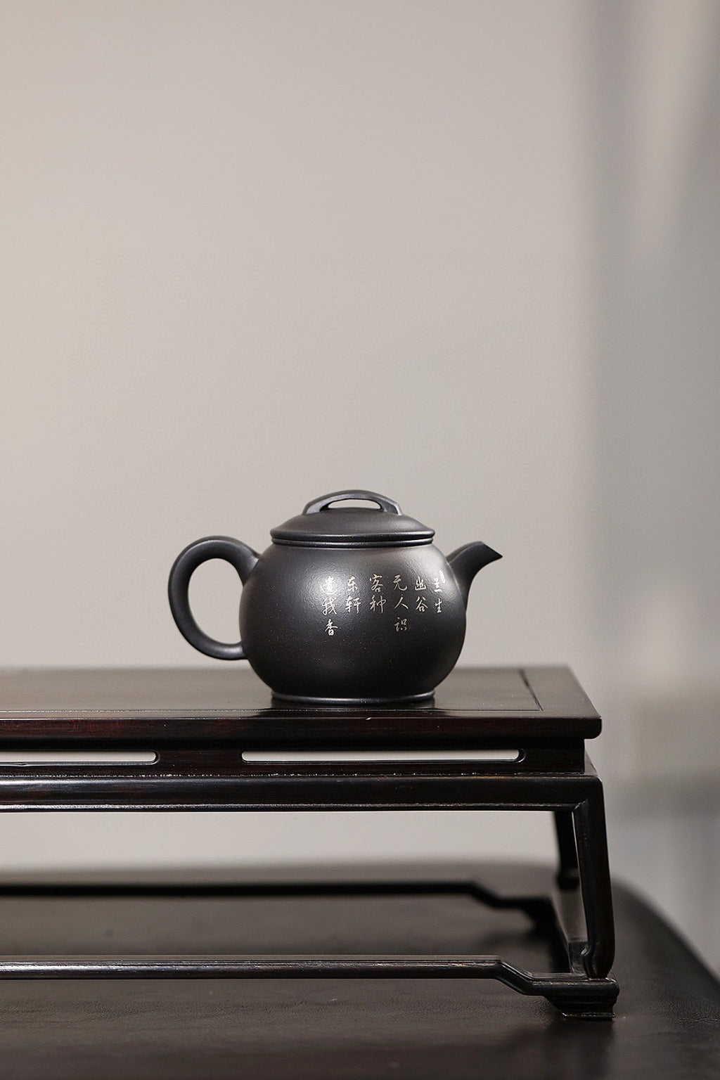 小精品丨圆瓦  黑泥，150cc，内推孔，余海燕