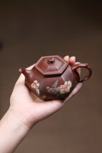 紫砂七老任淦庭嫡孙 紫砂泰斗任仲光之子 百年任氏当代家主 缶硕后嗣  品名：六方汉瓢 容量：200cc 泥料：五四年一厂底槽清