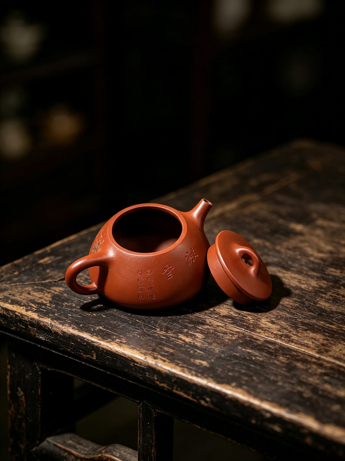 ✨【梅香入壶，一盏清欢渡岁月】✨ 作者：江南 品名：茗香石瓢 泥料：老朱泥 容量：240cc
