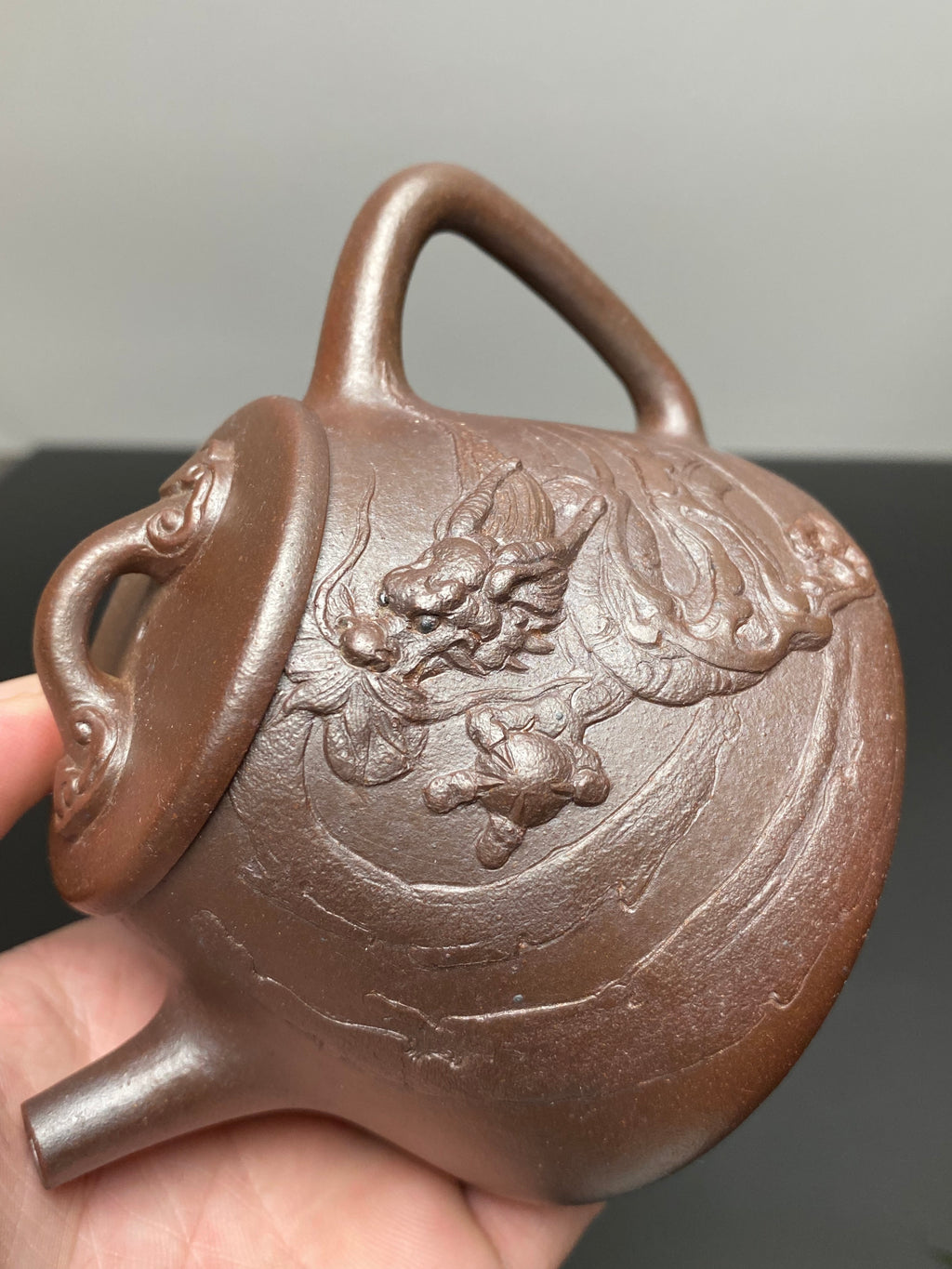 明清技艺 紫砂浮雕圣手·郑裕忠制【高石瓢】收藏送礼两相宜的艺术品！  ——原矿优质老紫泥柴烧 280cc 浮雕圣手·郑裕忠