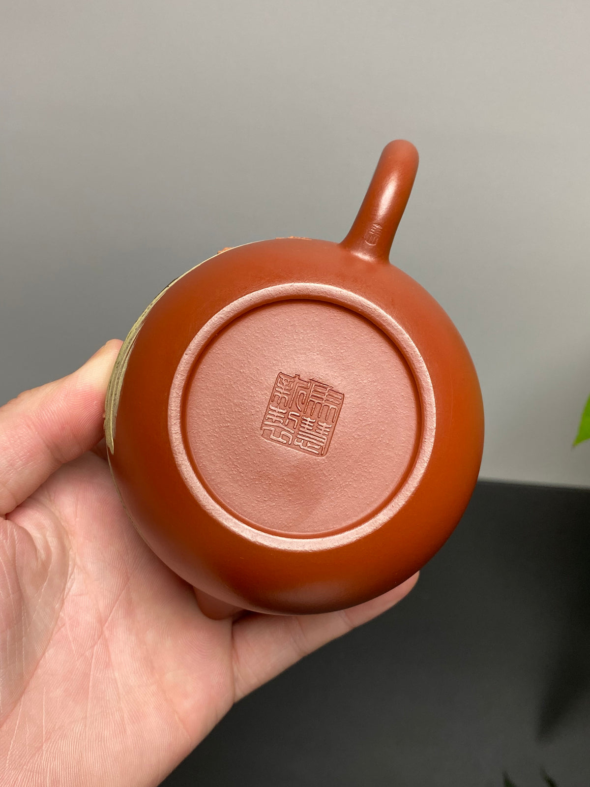 原矿紫砂好料好工《西施壶》实用精品！  ——原矿优质朱泥·220cc ——紫砂陶艺家·高华生·马慧新