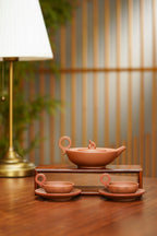 景舟嫡传·昌鸿紫砂｜双国大师李昌鸿《夜知己套组》是您传世典藏与高端礼赠的优选之作——原矿优质李氏沉香泥·200cc